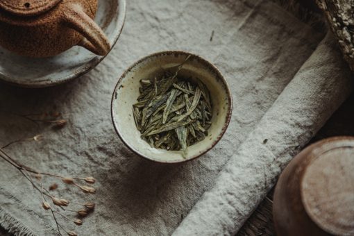 Le thé vert Lung Ching est un des thés les plus précieux de Chine.